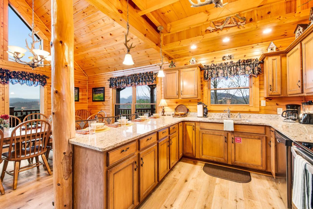 Grizzly Manor Villa Pigeon Forge Bagian luar foto