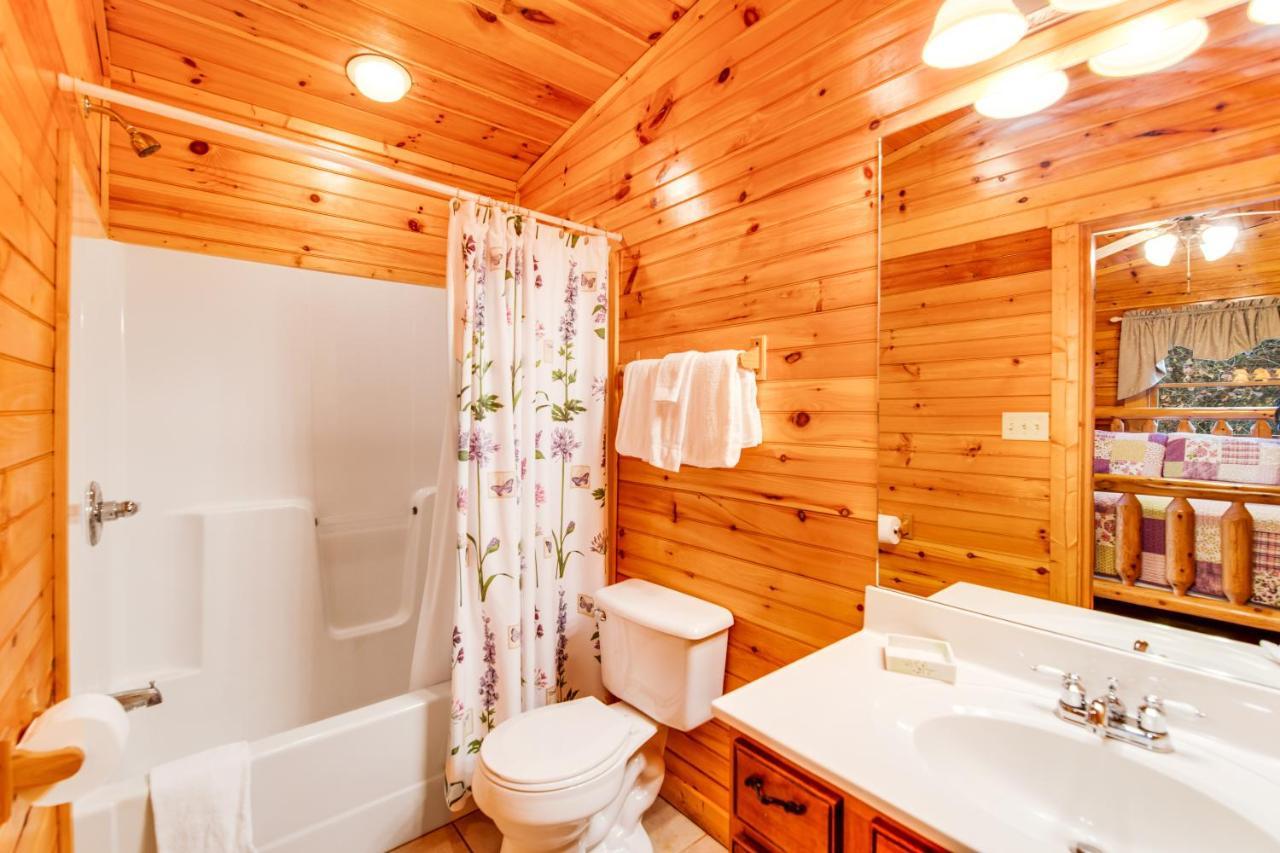 Grizzly Manor Villa Pigeon Forge Bagian luar foto