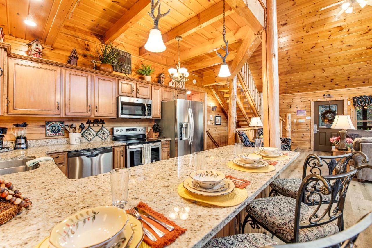 Grizzly Manor Villa Pigeon Forge Bagian luar foto