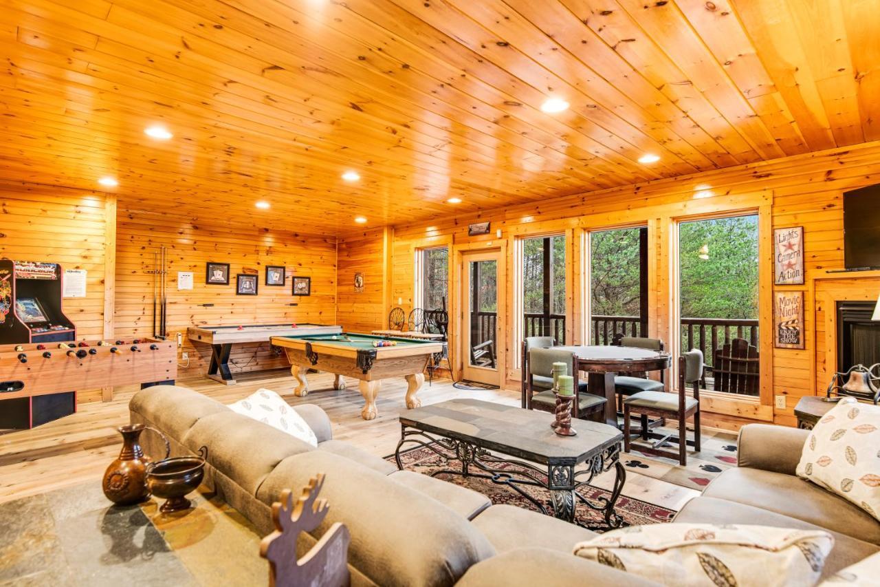 Grizzly Manor Villa Pigeon Forge Bagian luar foto