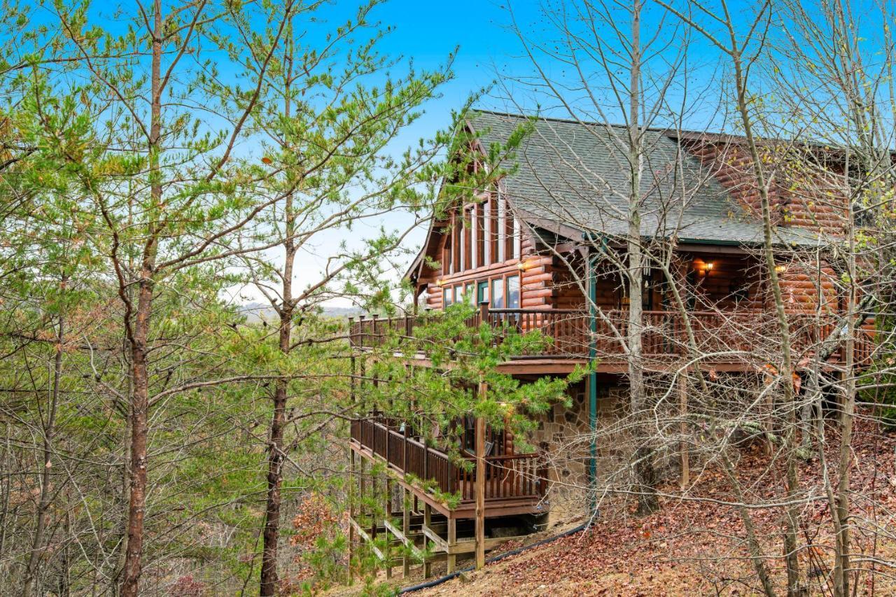 Grizzly Manor Villa Pigeon Forge Bagian luar foto