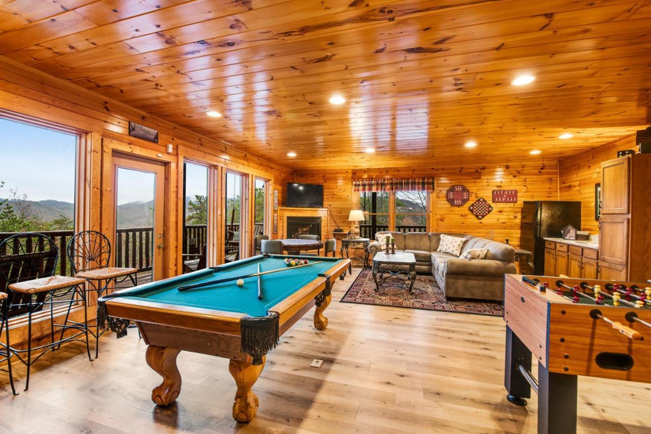Grizzly Manor Villa Pigeon Forge Bagian luar foto