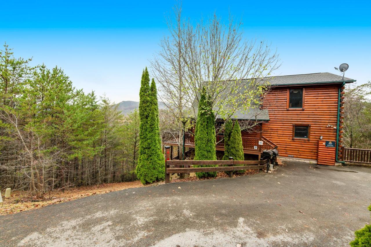 Grizzly Manor Villa Pigeon Forge Bagian luar foto