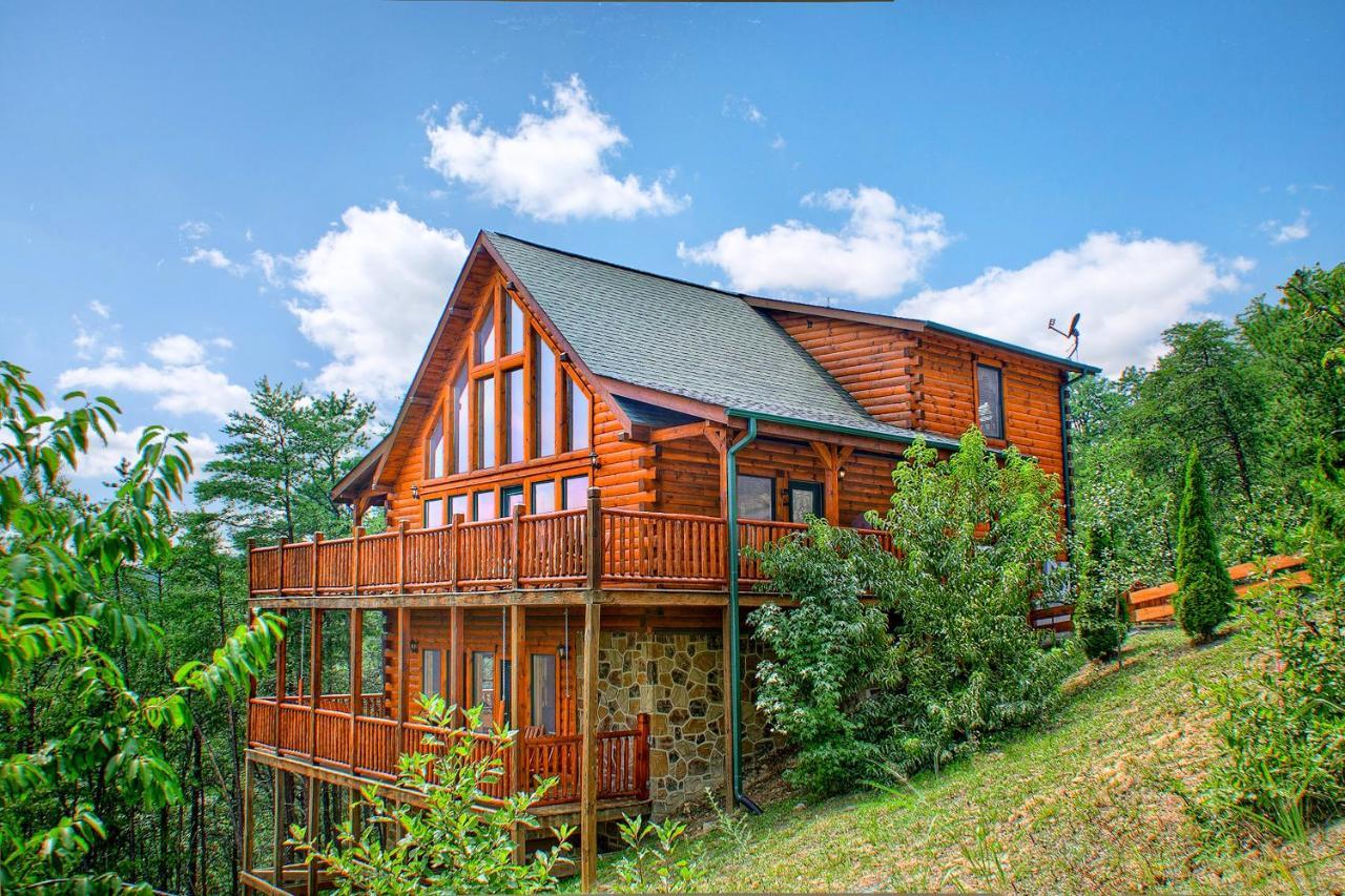 Grizzly Manor Villa Pigeon Forge Bagian luar foto